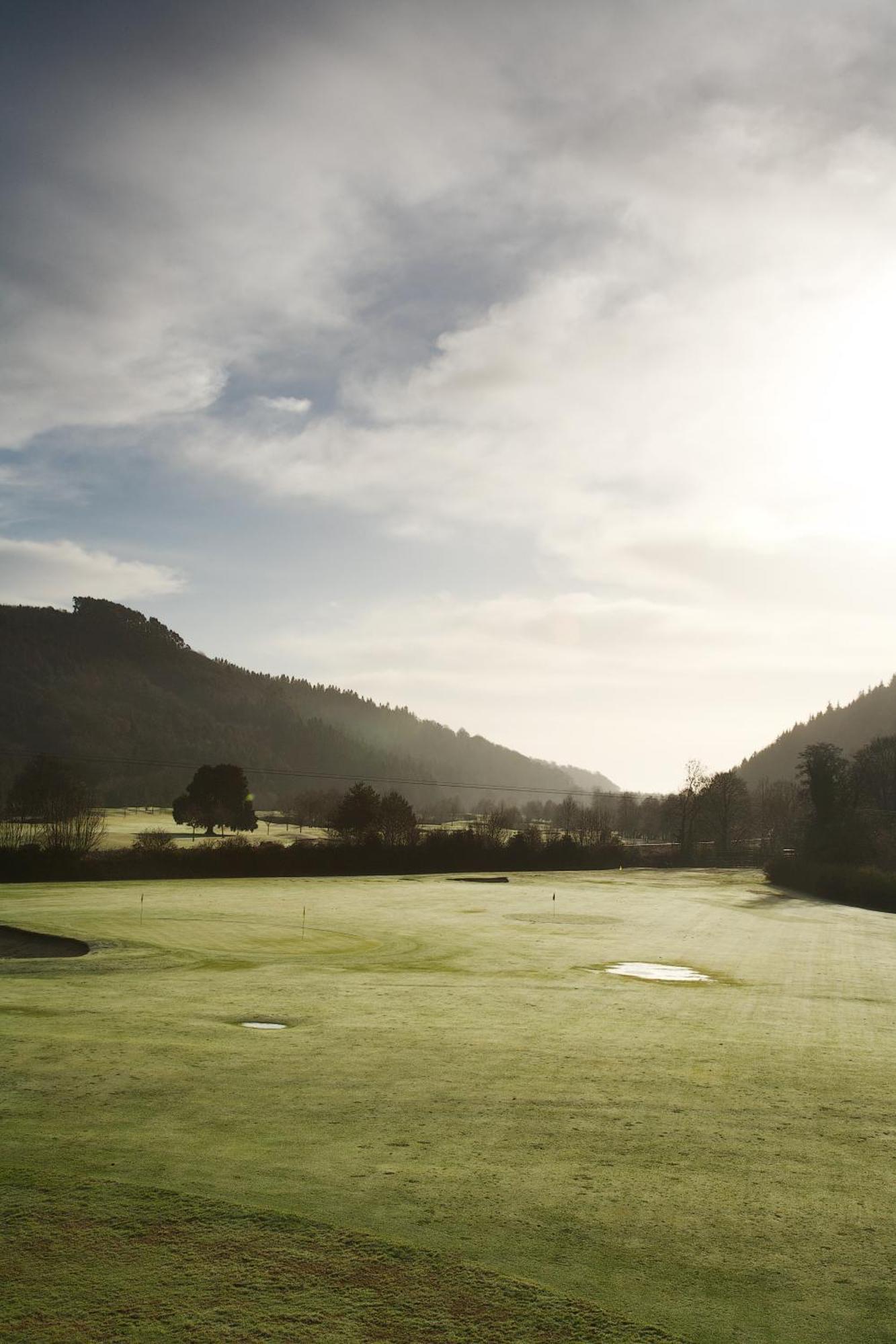 Woodenbridge Hotel Exterior foto